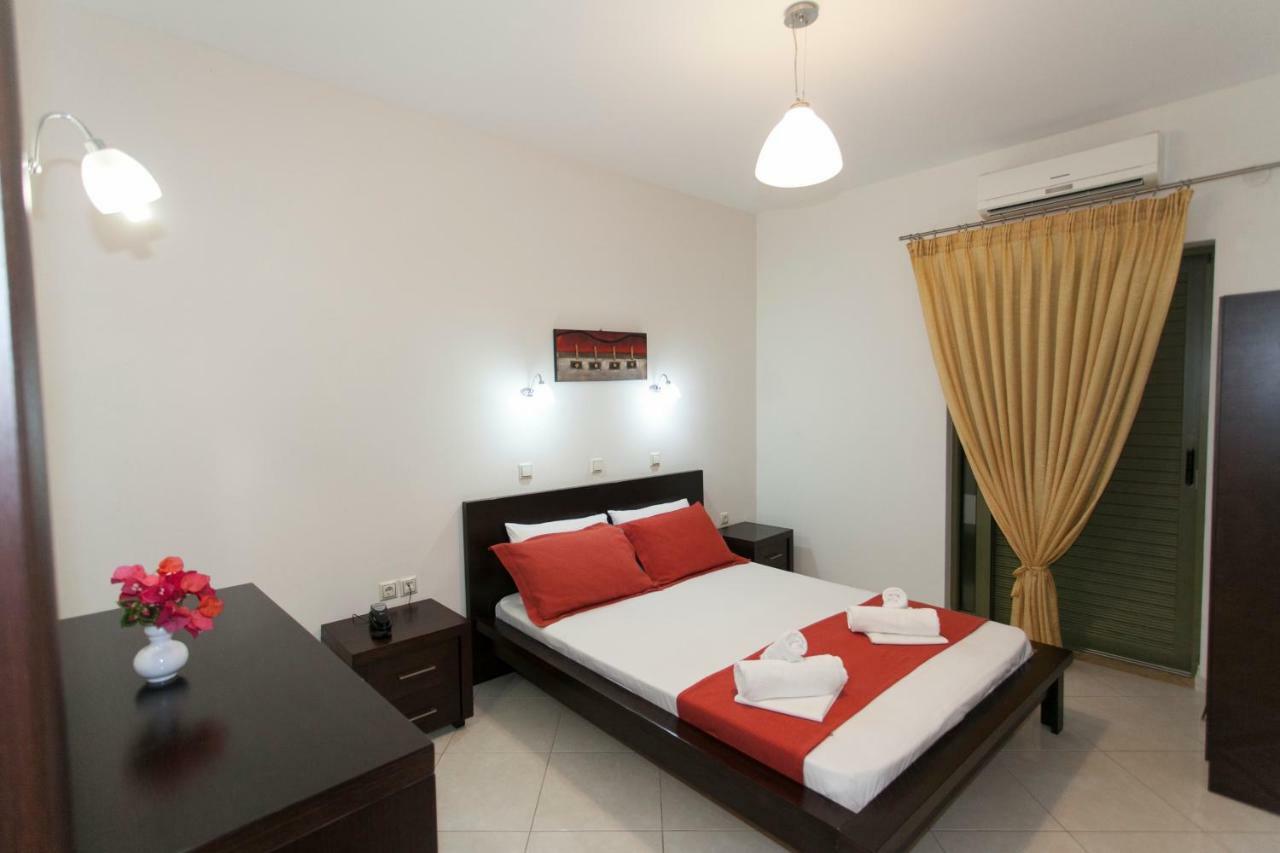 Siarbas Hotel Paralia Vrachou Zewnętrze zdjęcie